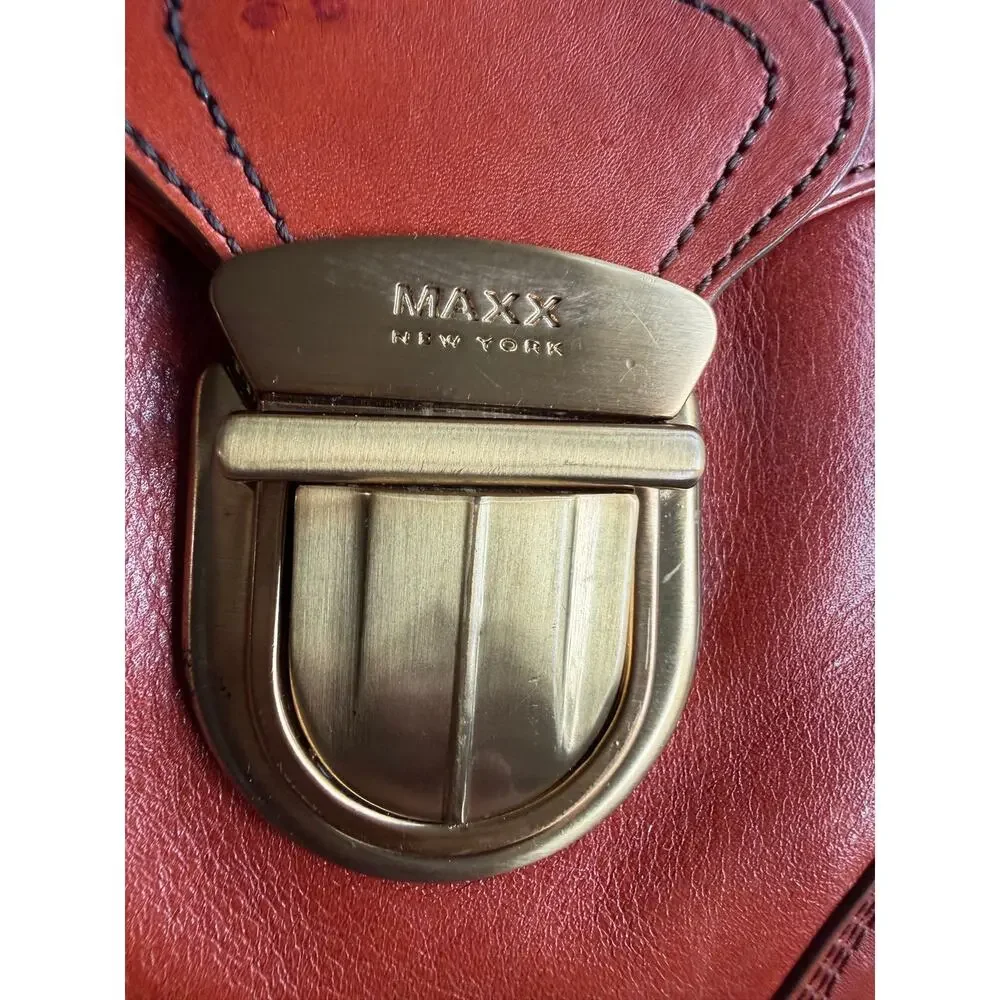 Vintage Maxx New York Hand Purse Leather Cognac Buckle Classic